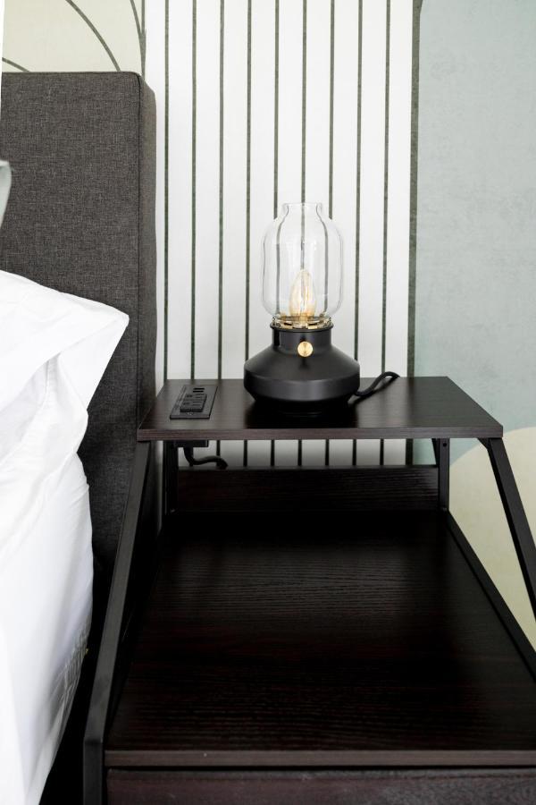 Stylish Suite At 300 Front Street W Toronto Exterior foto