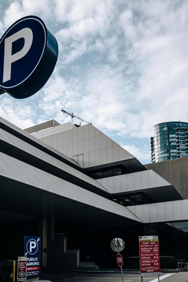 Stylish Suite At 300 Front Street W Toronto Exterior foto